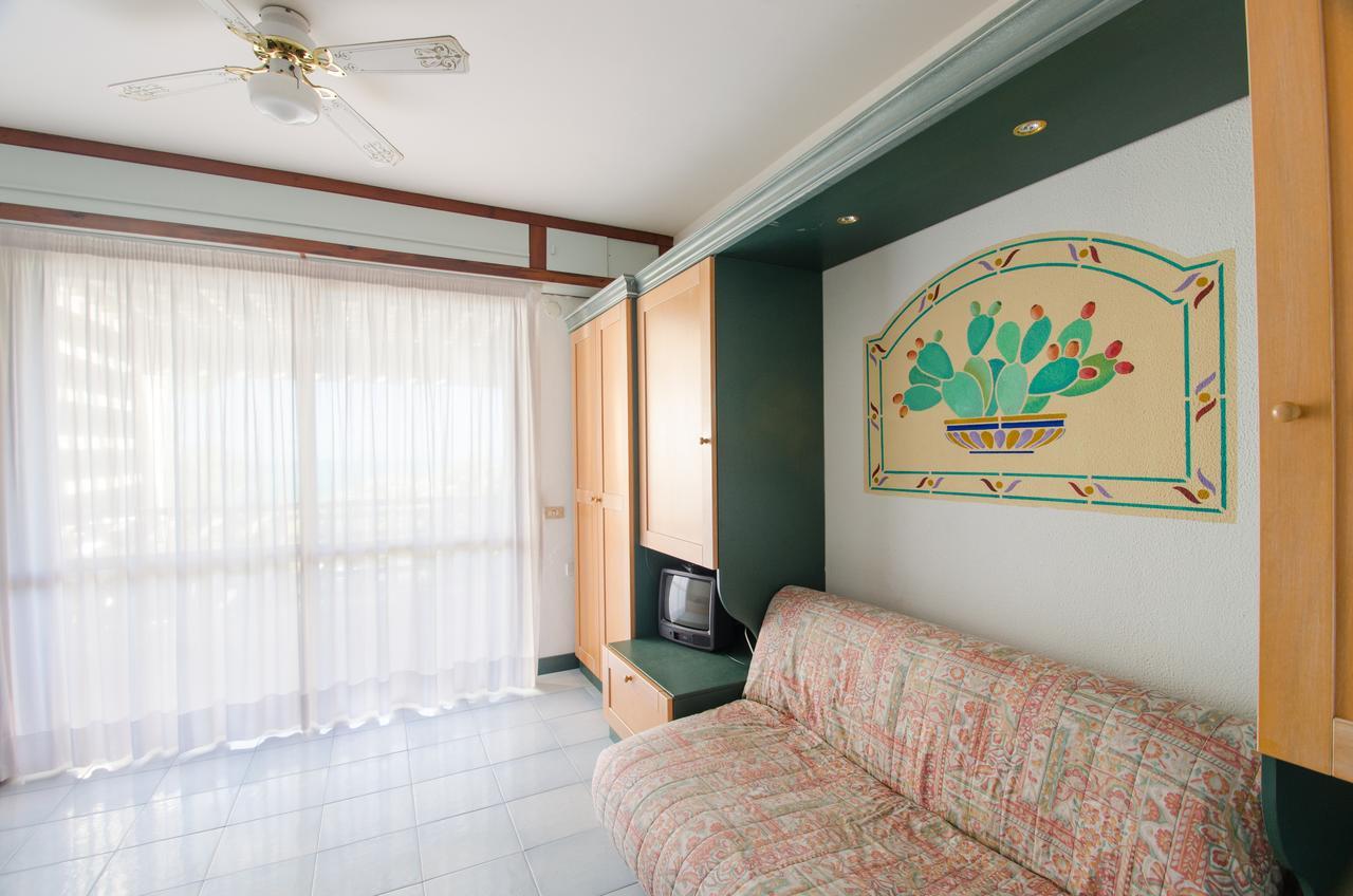 Residence Julia ペスキチ エクステリア 写真